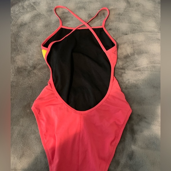 Pink Speedo One-Piece Bathing Suit - Picture 4 of 4